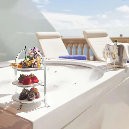 Hotel Barcelo Albatros - Adults Only 4*