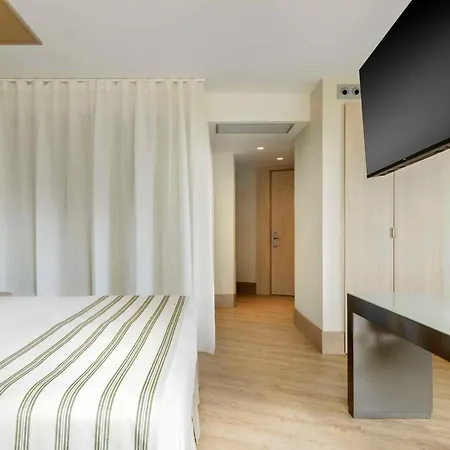 Barcelo Albatros - Adults Only מלון אייטאס